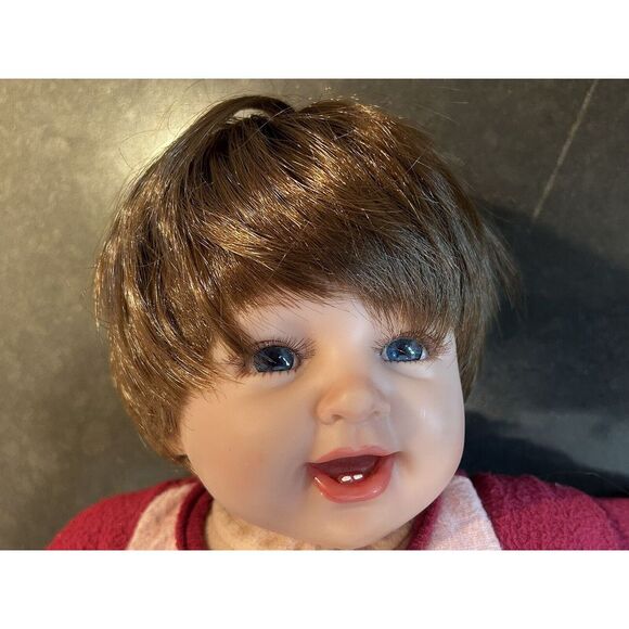 SWEET KAYDORA BABY DOLL, 16" VINYL /FABRIC, BROWN HAIR, BLUE EYES WITH BOX - Picture 7 of 9